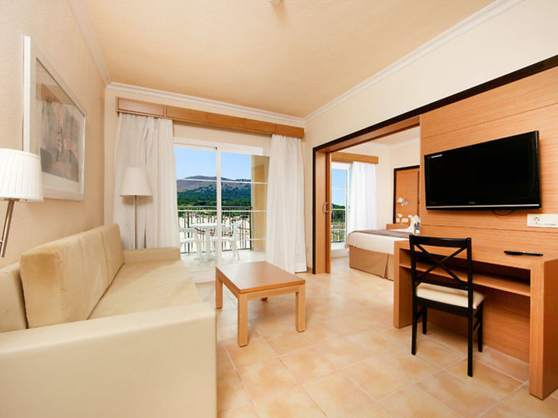 Viva Cala Mesquida Club