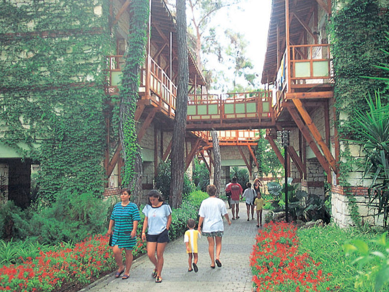 Kemer Holiday Village