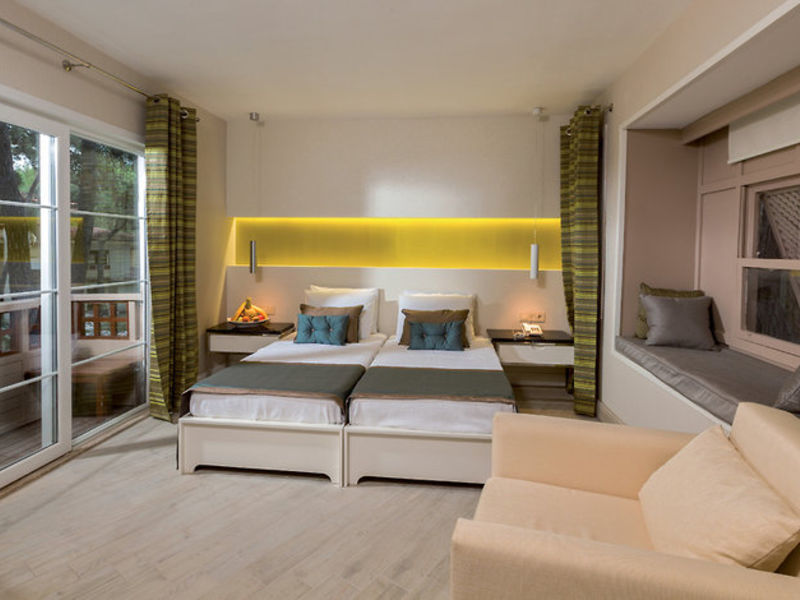 Kemer Holiday Village
