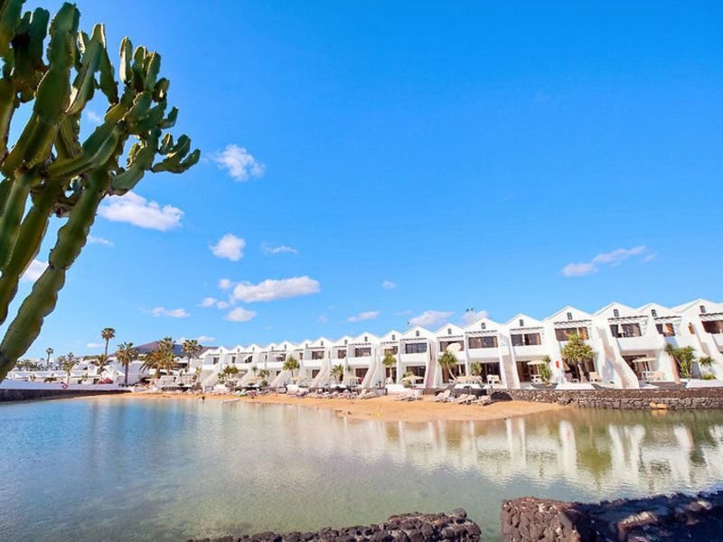App. Sands Beach Resort