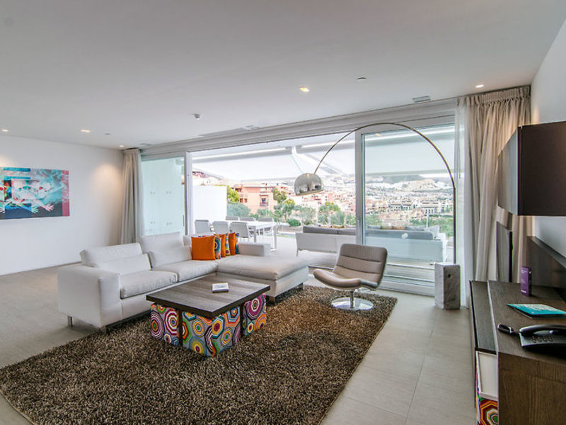 Baobab Suites