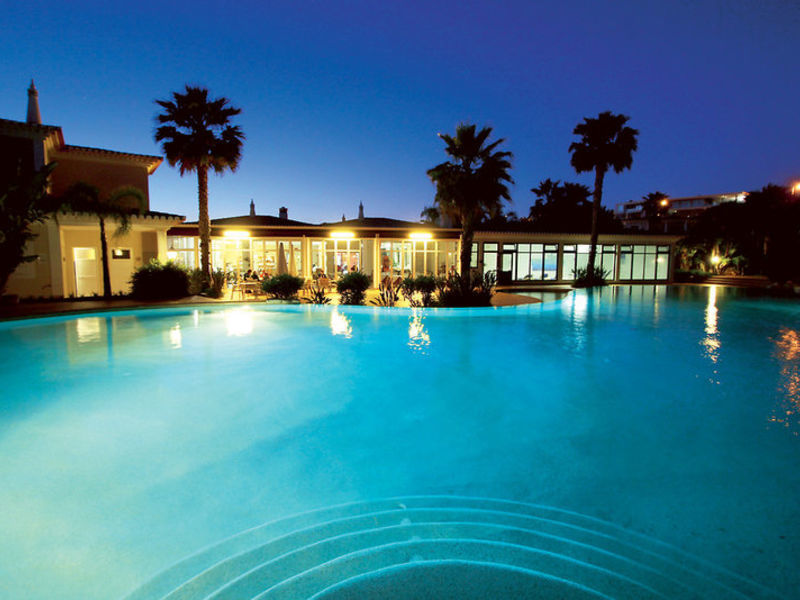 Clube Porto Mos Studios