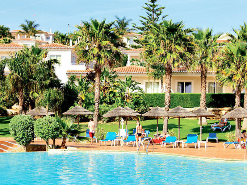 Clube Porto Mos Studios
