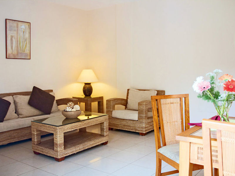 Residencial El Lano