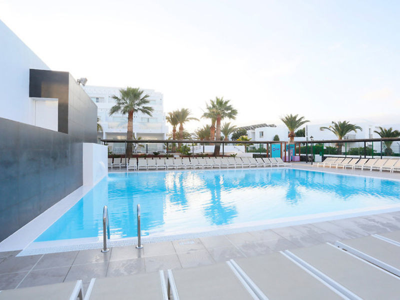 SENTIDO Lanzarote Suites