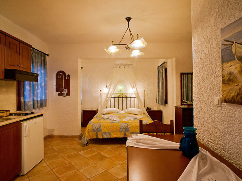 Archangelos Village, Typ S