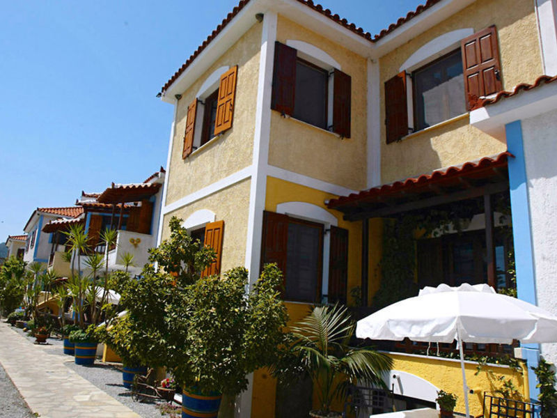 Archangelos Village, Typ S
