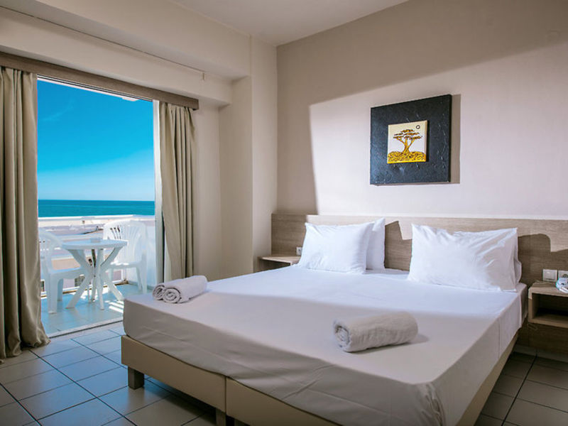 Elmi Suites Beach Hotel