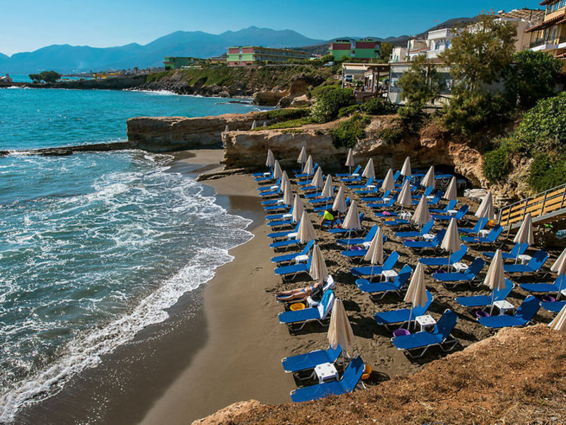 Elmi Suites Beach Hotel