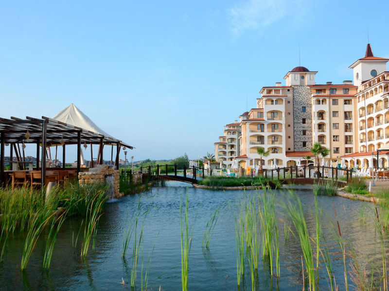 SUNRISE All Suite Resort