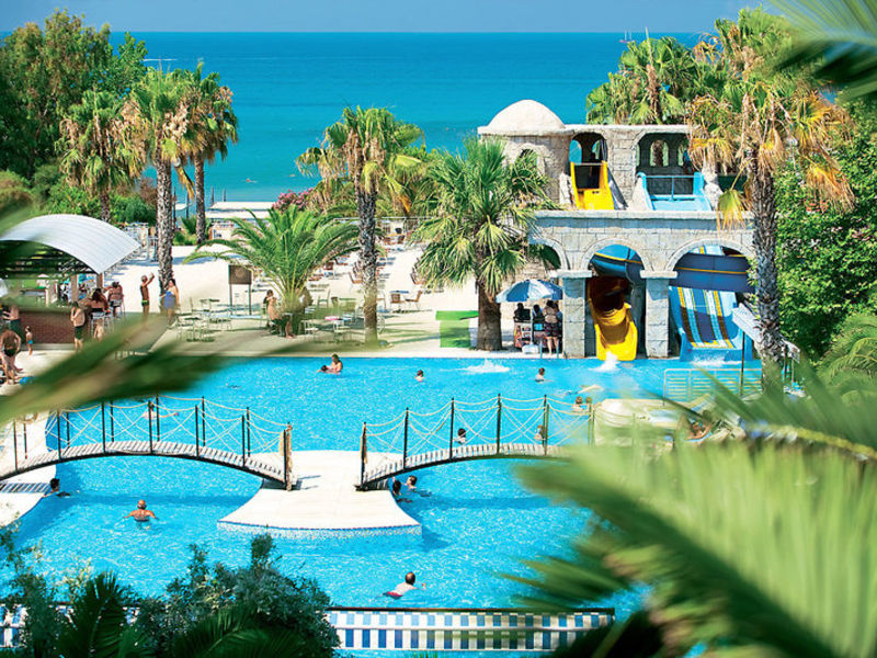 Thalia Beach Res. , App. Typ A1