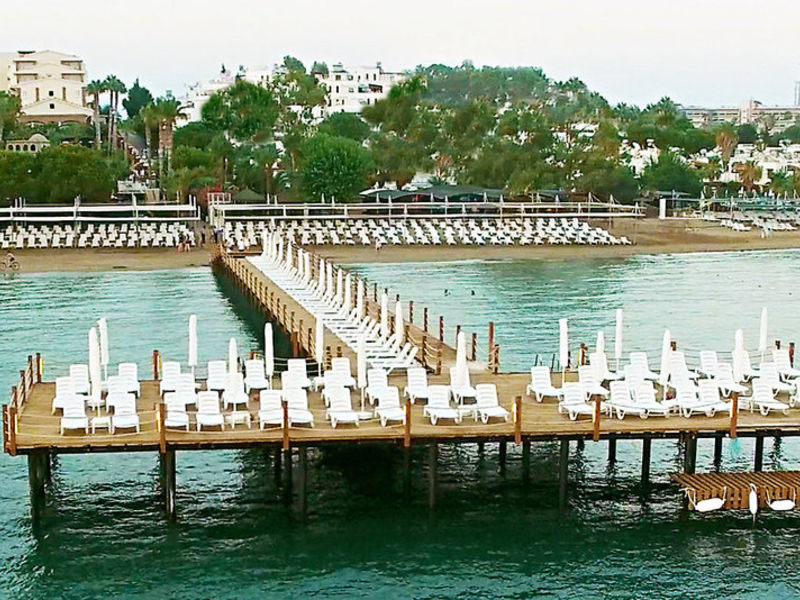 Thalia Beach Res. , App. Typ A1
