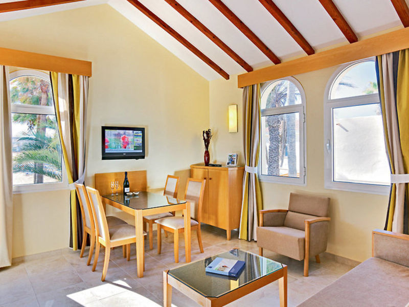 Barcelo Castillo Beach Resort