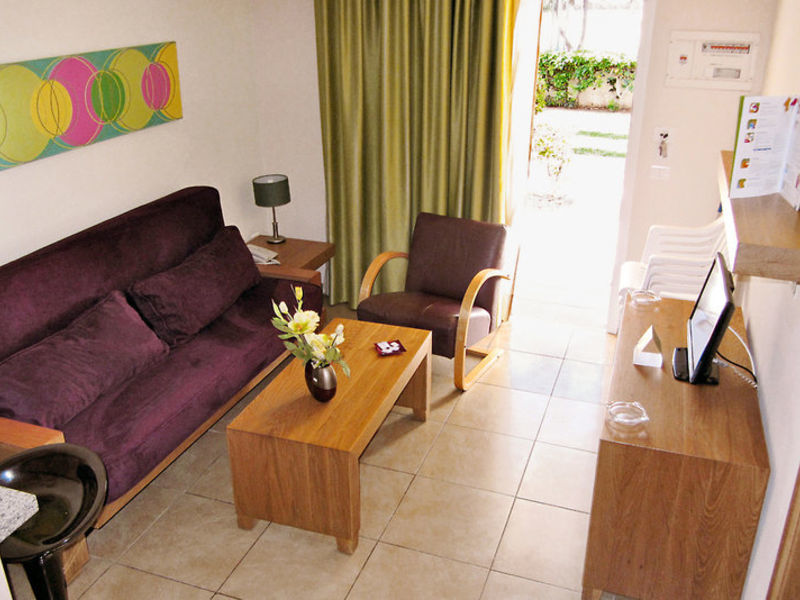 Bungalows Cordial Green Golf