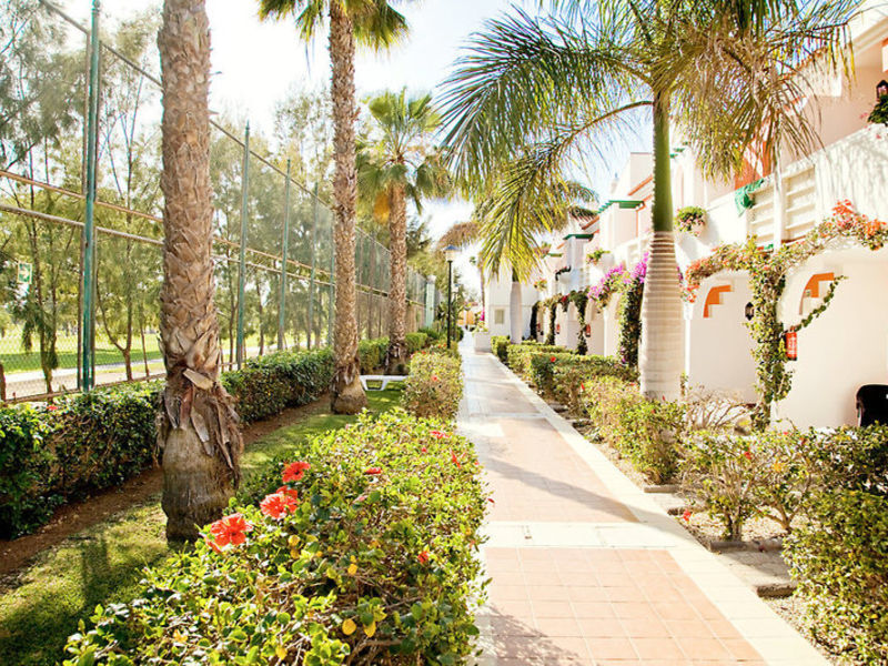 Bungalows Cordial Green Golf
