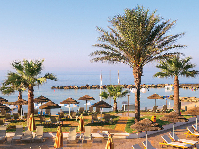 Kermia Beach Bungalow Hotel