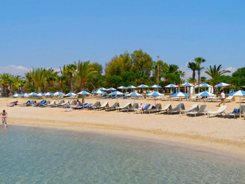 Kermia Beach Bungalow Hotel