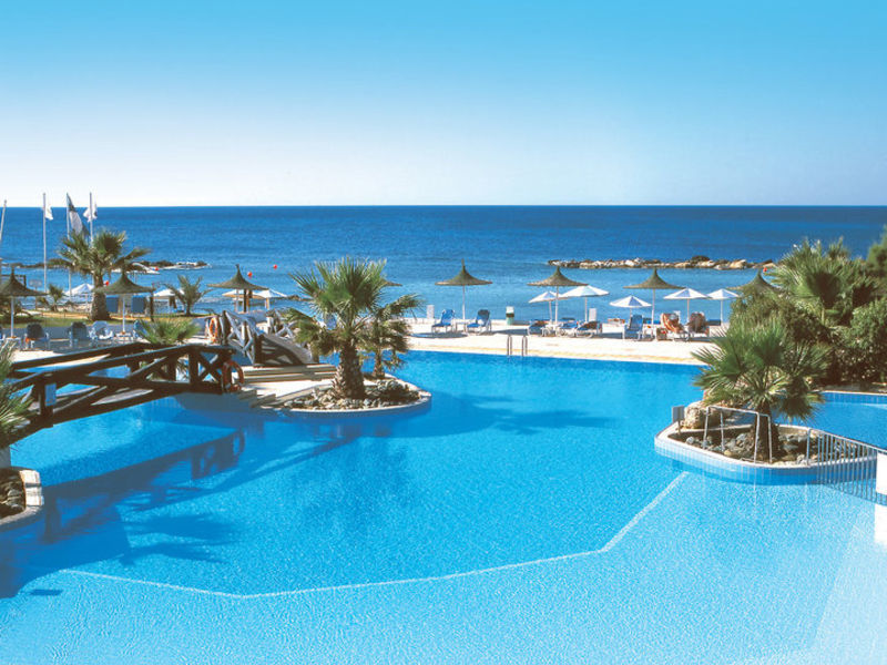 Kermia Beach BUngalow Hotel