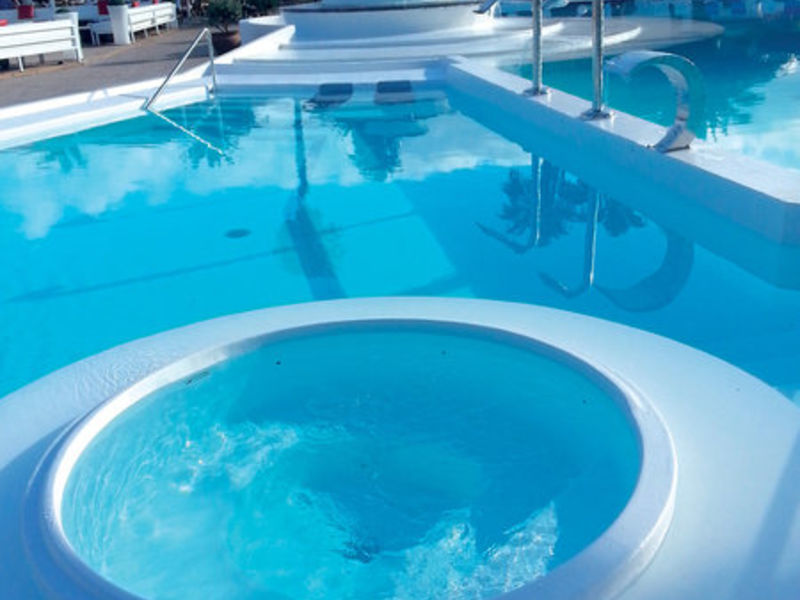 Suite Hotel Jardin Dorado