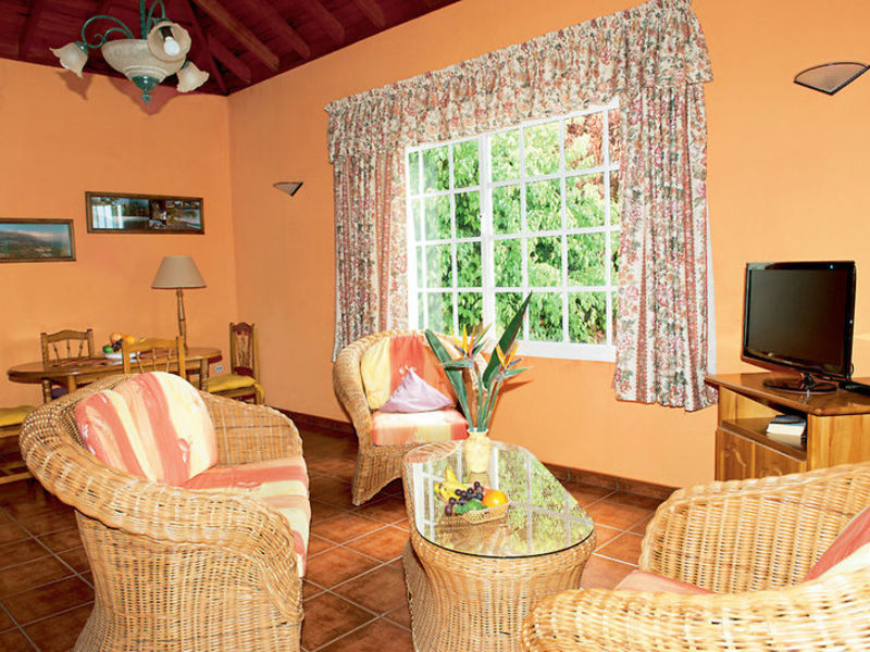 Villa & Casitas Caldera