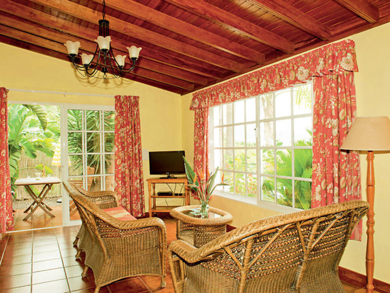 Villa & Casitas Caldera