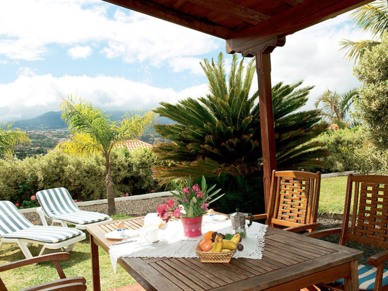 Villa & Casitas Caldera