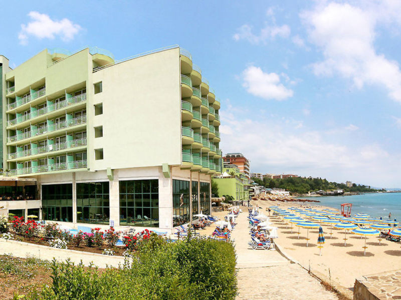 Bilyana Beach