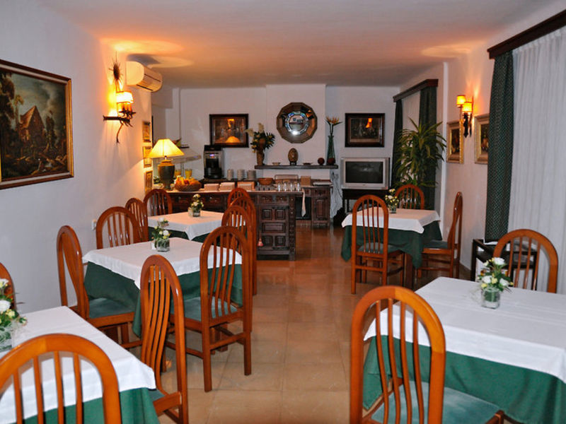 Hostal Mistral