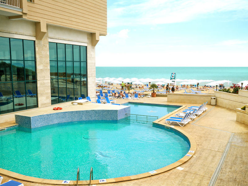 SENTIDO Bilyana Beach