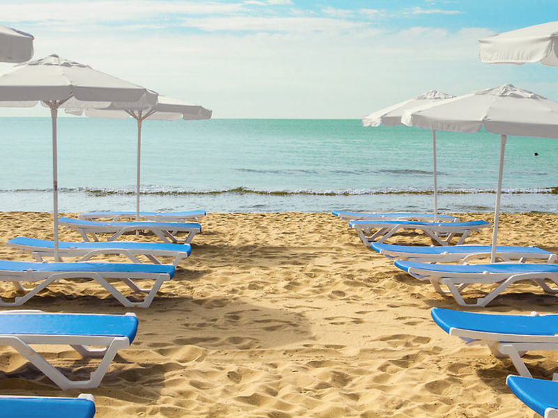 SENTIDO Bilyana Beach