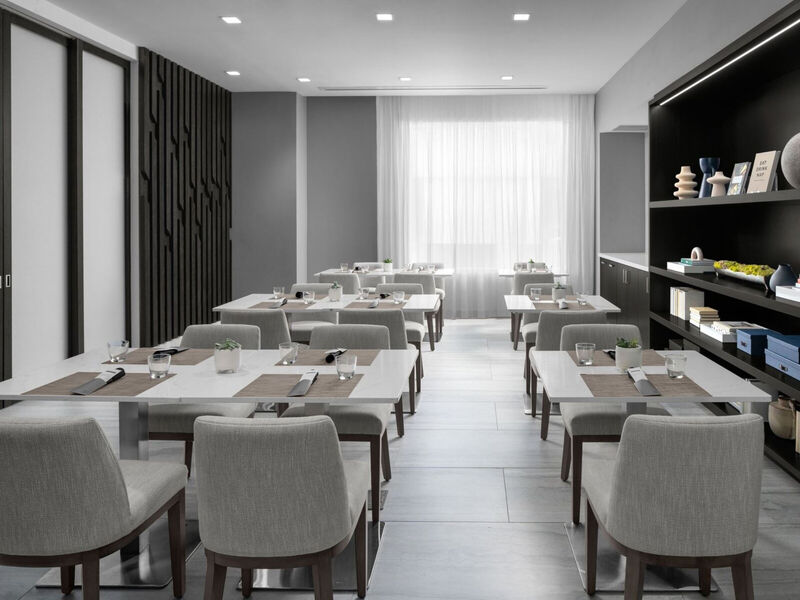 Ac Hotel By Marriott Miami Dadeland