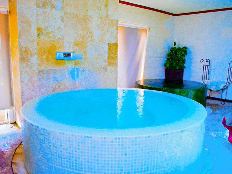 Accra Beach Hotel & Spa