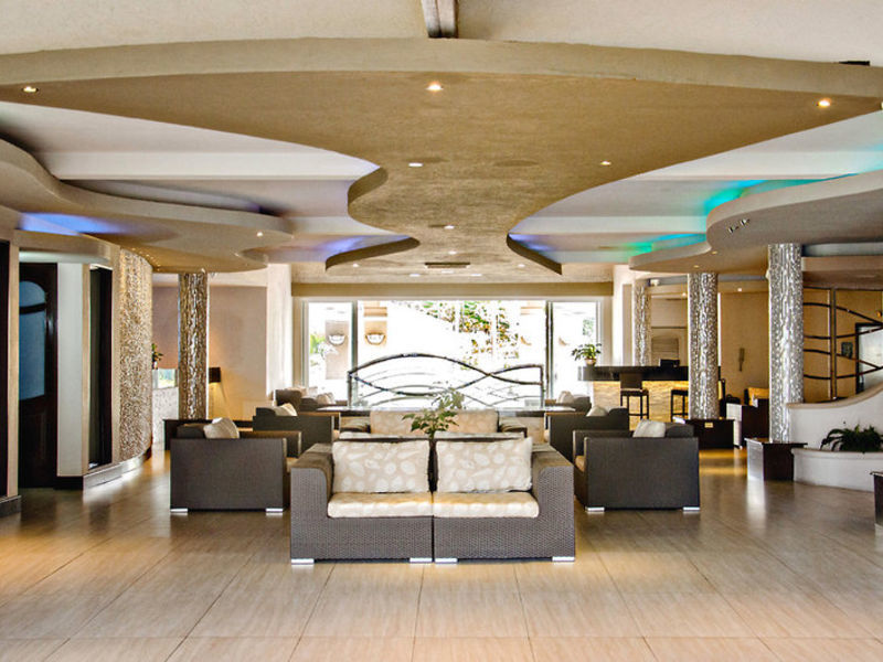 Accra Beach Hotel & Spa