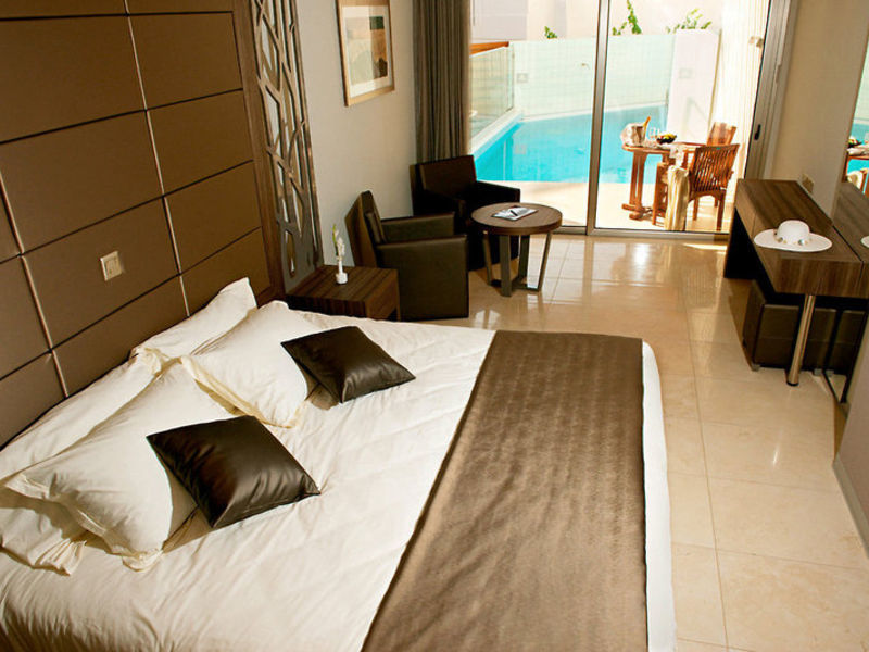 Adams Beach Hotel Deluxe Wing