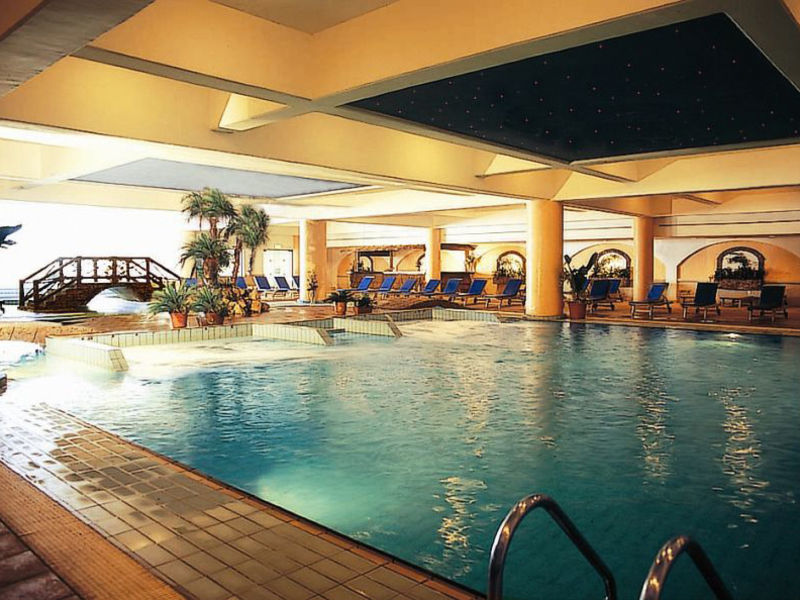 Adams Beach Hotel Deluxe Wing