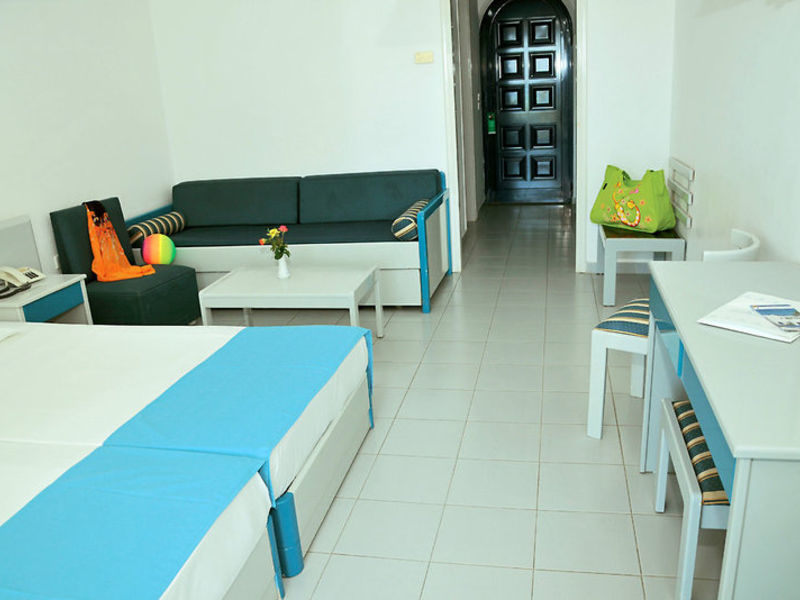 Aeolos Beach Hotel