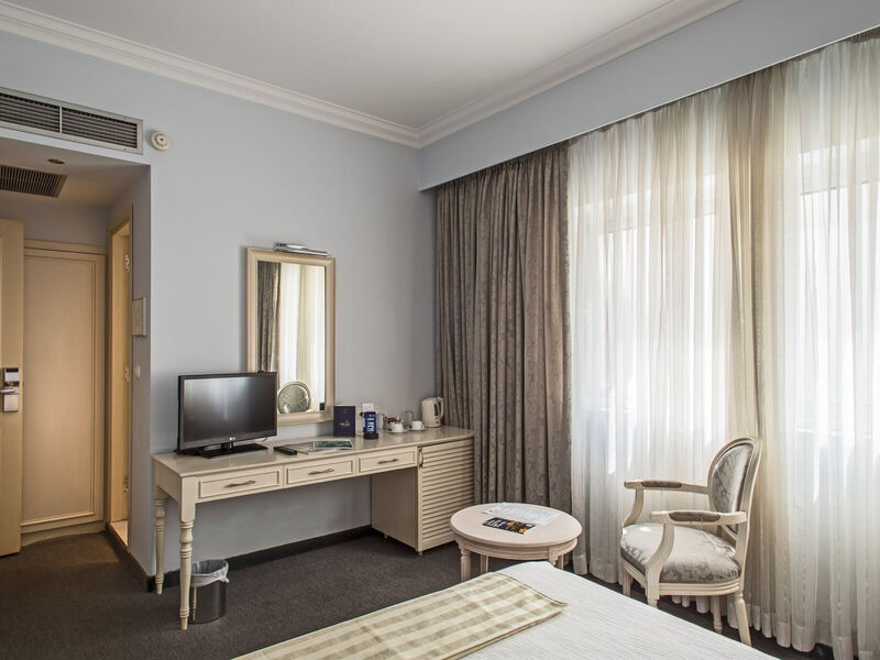 Airotel Stratos Vassilikos