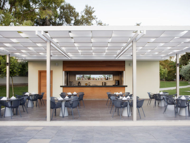 Akra Barut