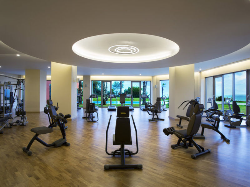 Akra Barut