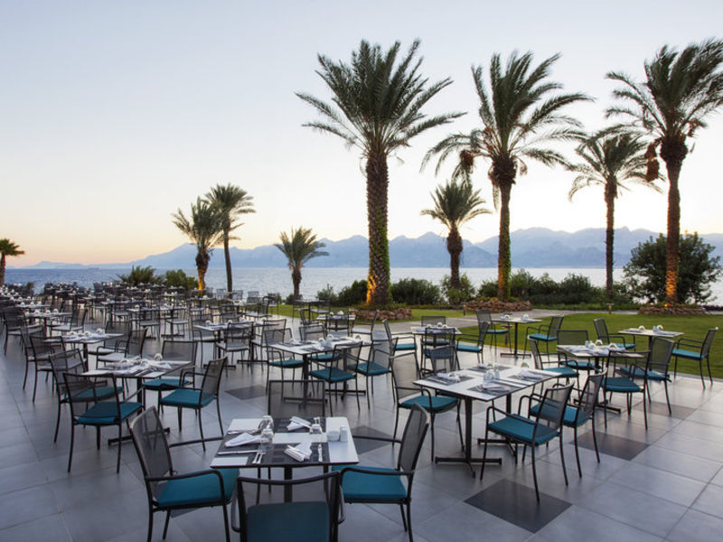 Akra Barut