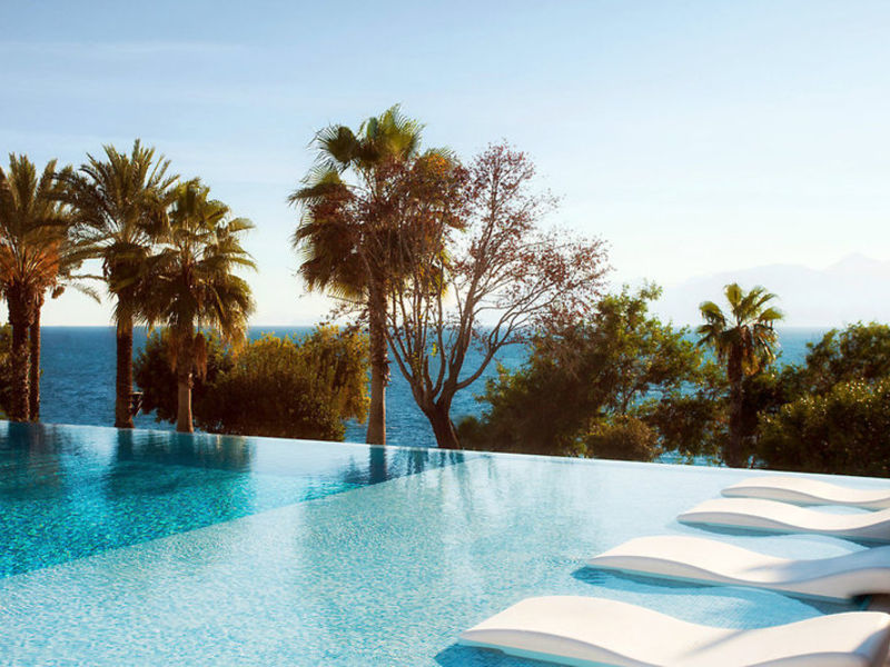 Akra Park Barut
