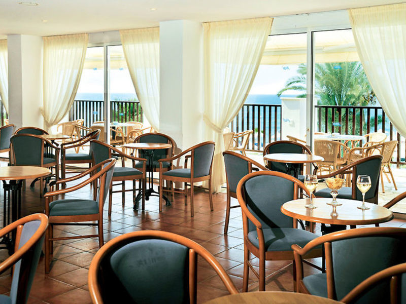 Akti Beach Village Resort