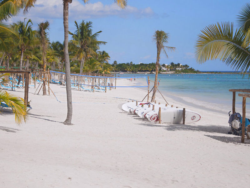 AkumalBay Beach & WellnessResort