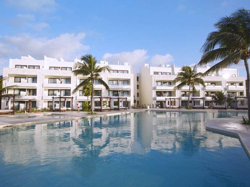 AkumalBay Beach & WellnessResort