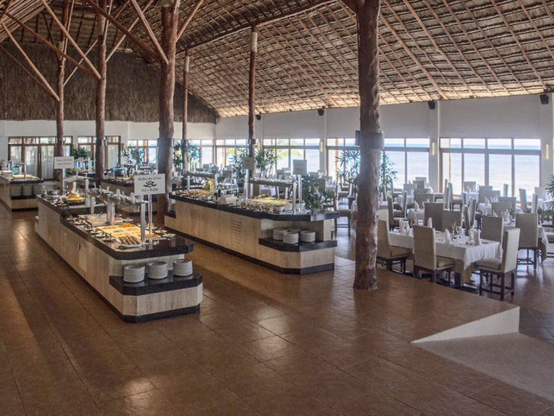 AkumalBay Beach & WellnessResort