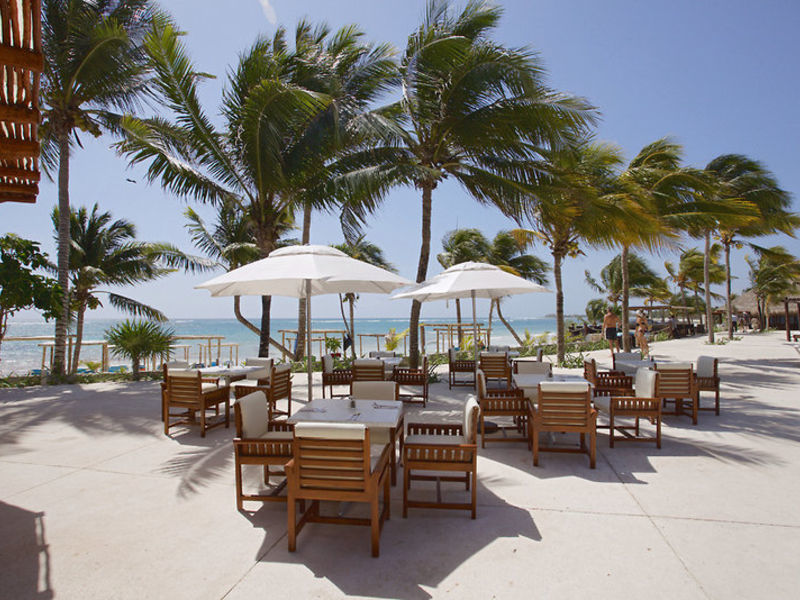 AkumalBay Beach & WellnessResort