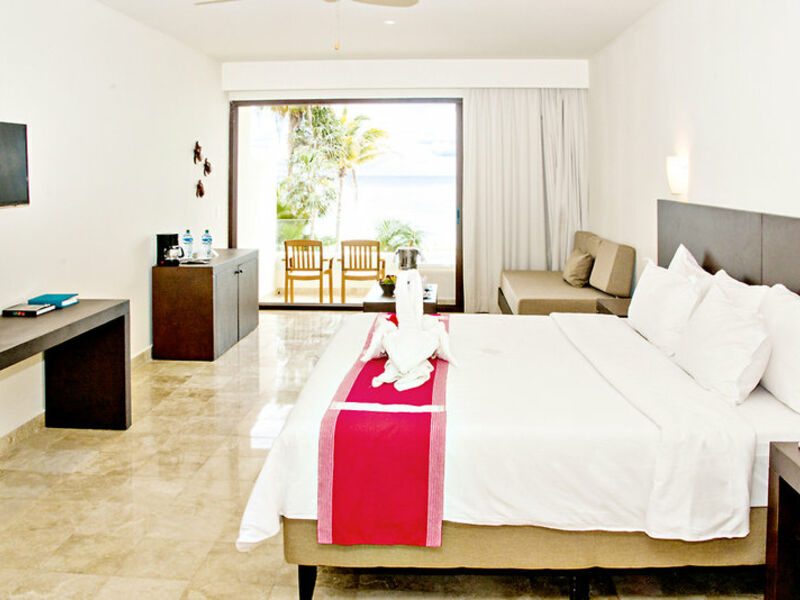 AkumalBay Beach & WellnessResort