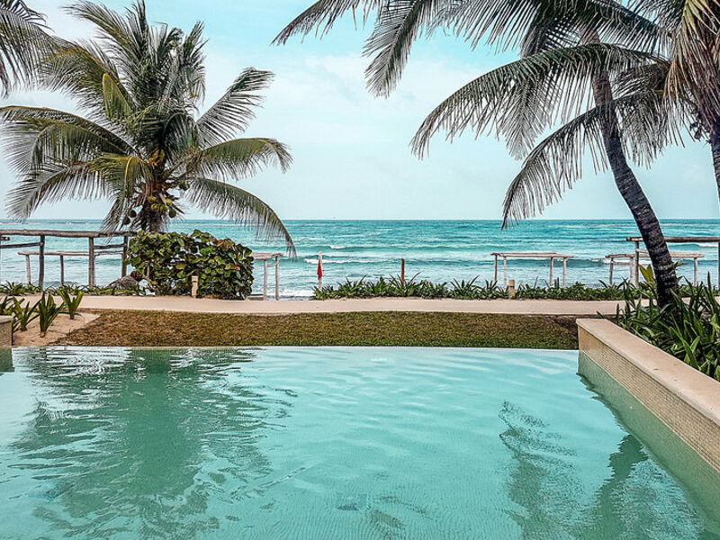 AkumalBay Beach & WellnessResort