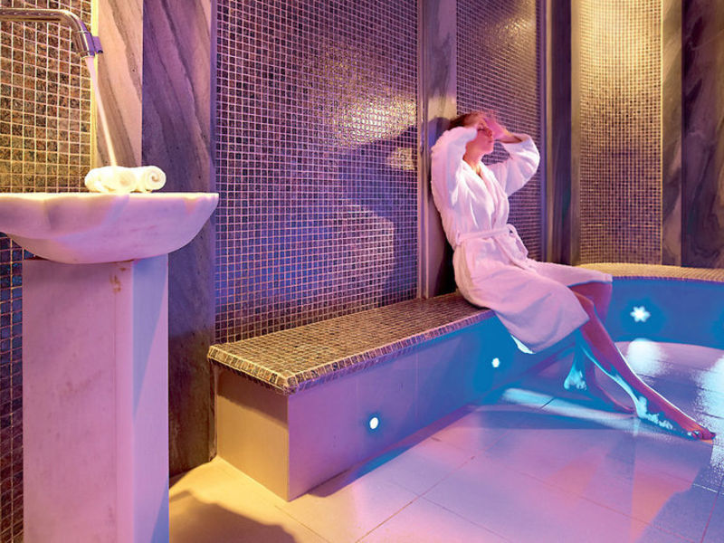 Albatros Spa & Resort Hotel