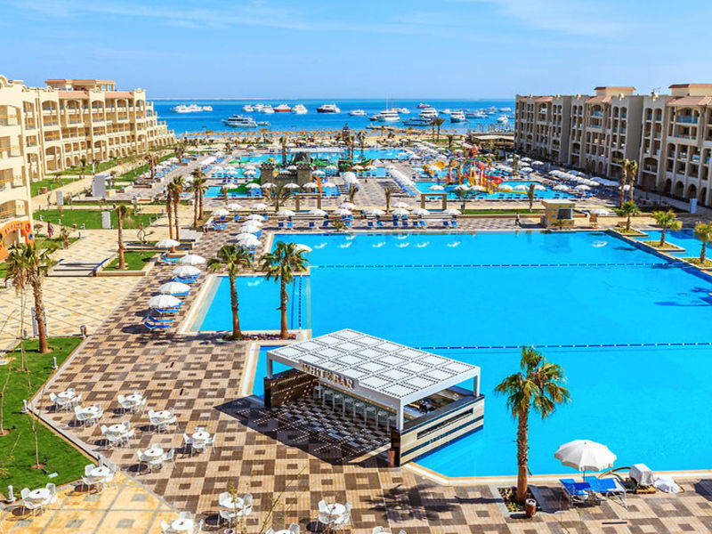 Albatros White Beach